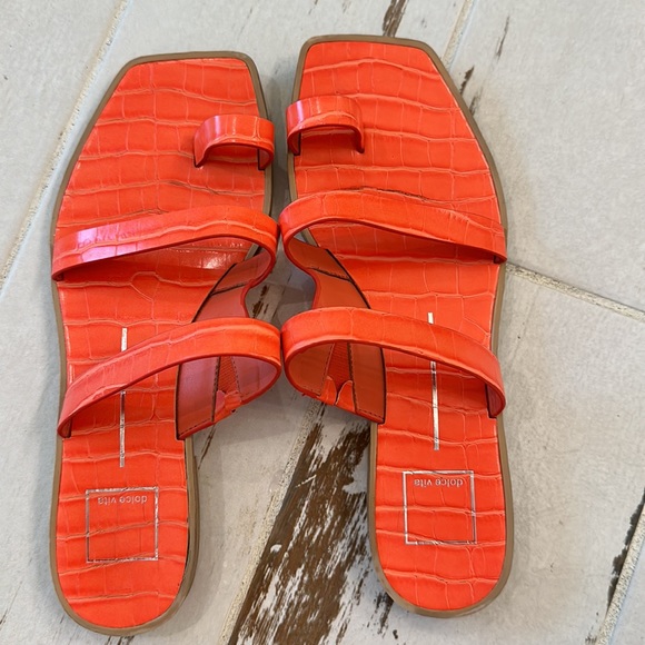 Dolce Vita Sandals - Picture 5 of 5